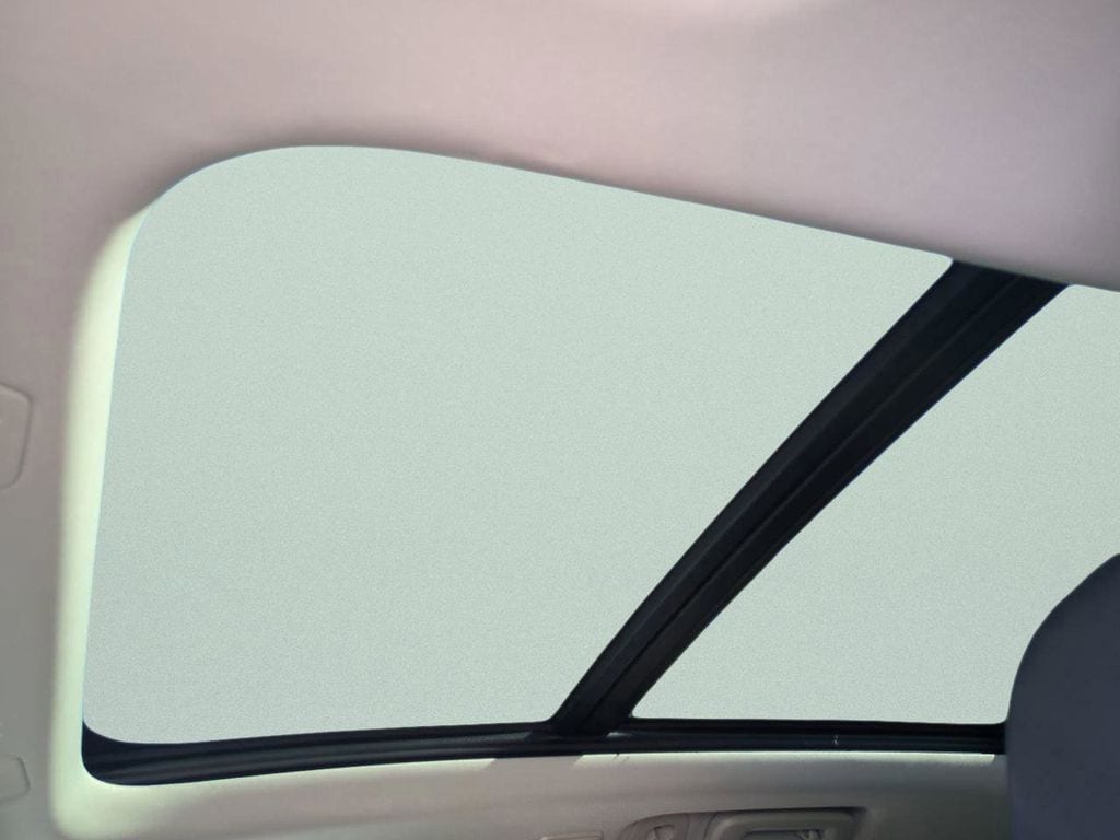 2026 Volvo XC90 Plus - Photo 16