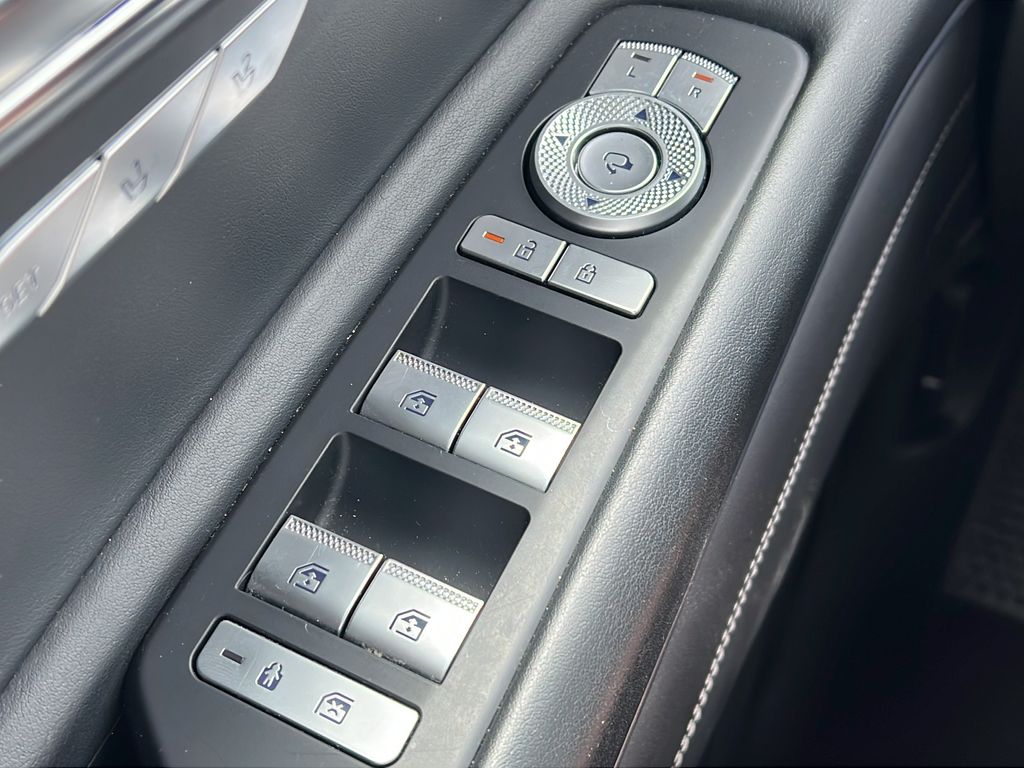 2025 GENESIS GV80 Standard - Photo 20