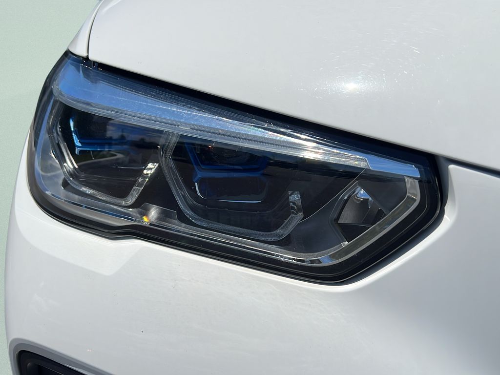 2023 BMW X5 45e - Photo 9