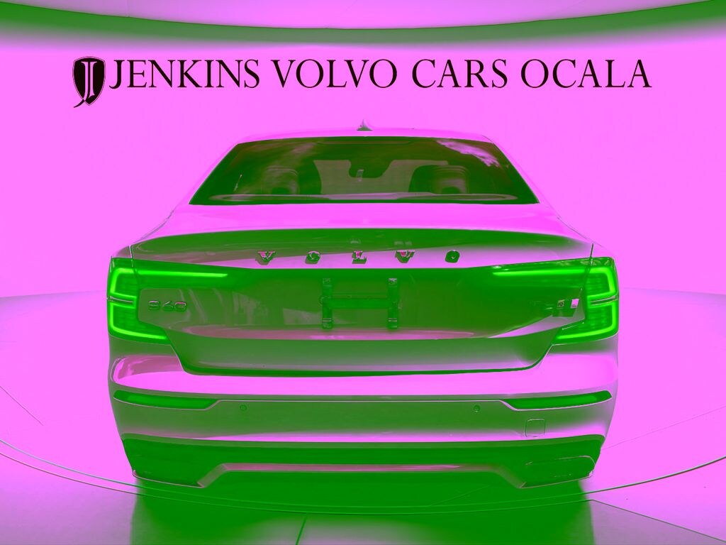 Used 2020 Volvo S60 T6 R-Design Sedan