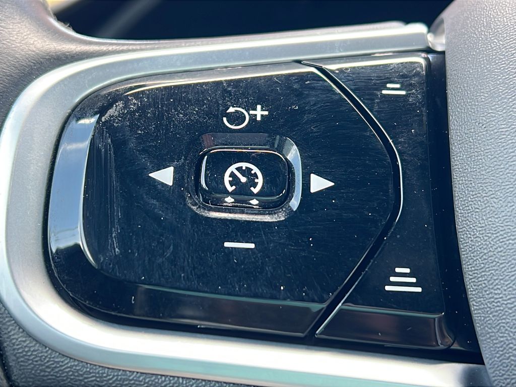 2020 Volvo S60 R-Design - Photo 19