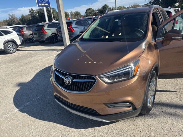 2017 Buick Encore Essence photo 2