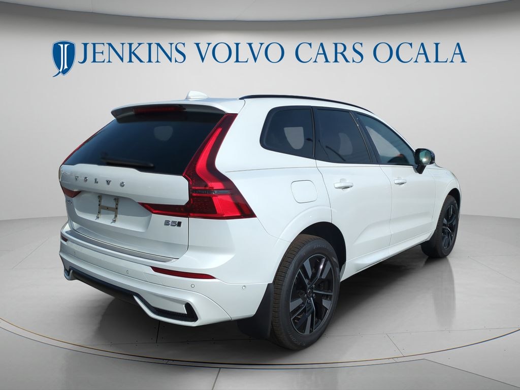 New 2026 Volvo XC60 B5 Plus SUV