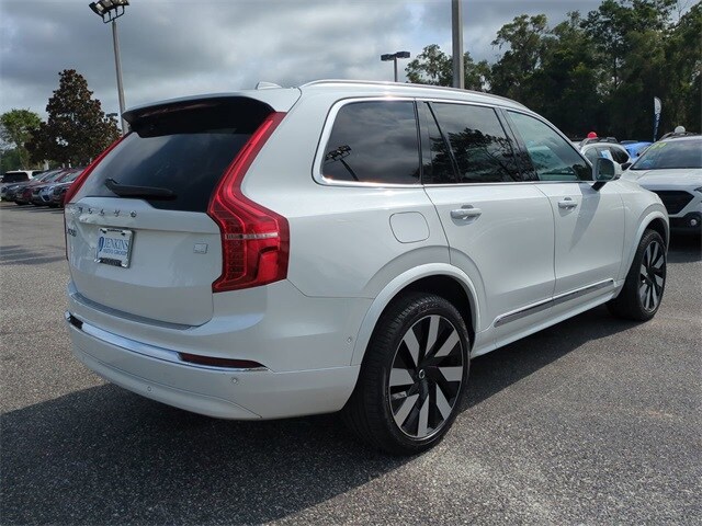 2023 Volvo XC90 Recharge Ultimate photo 4