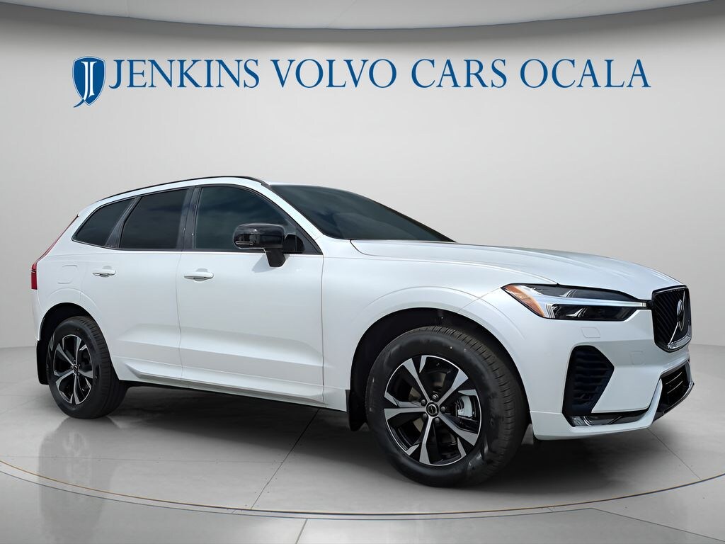 New 2026 Volvo XC60 B5 Core SUV