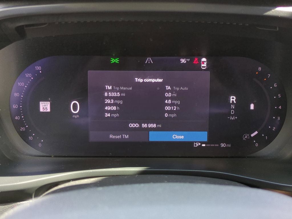 2023 Volvo XC40 Plus - Photo 24