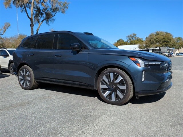 2025 Volvo EX90 Twin Motor Performance Ultra photo 2