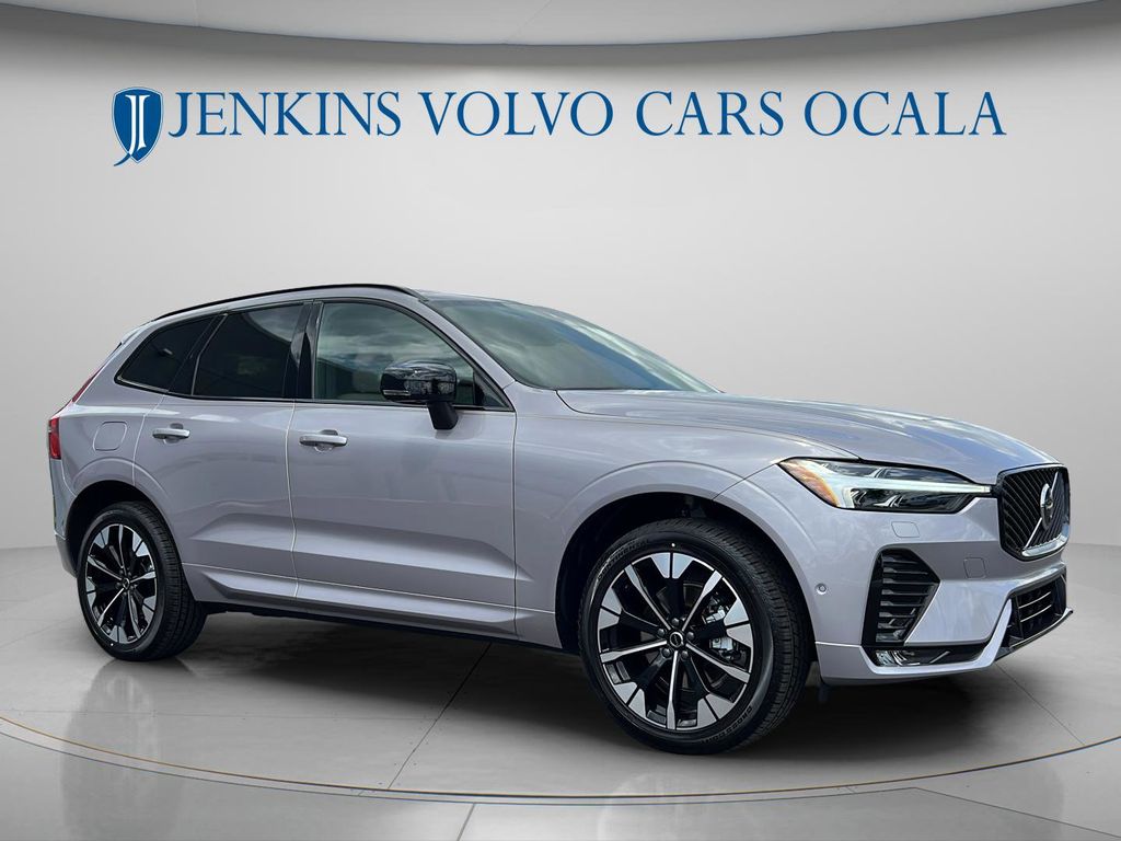 2026 Volvo XC60 B5 Plus Dark AWD's photo