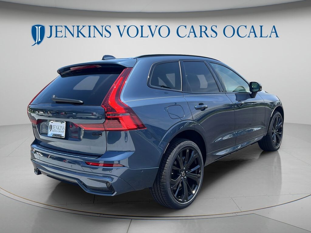 New 2026 Volvo XC60 B5 Ultra Black Edition SUV