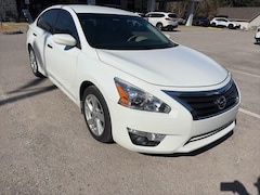 2015 Nissan Altima 2.5 SV Sedan