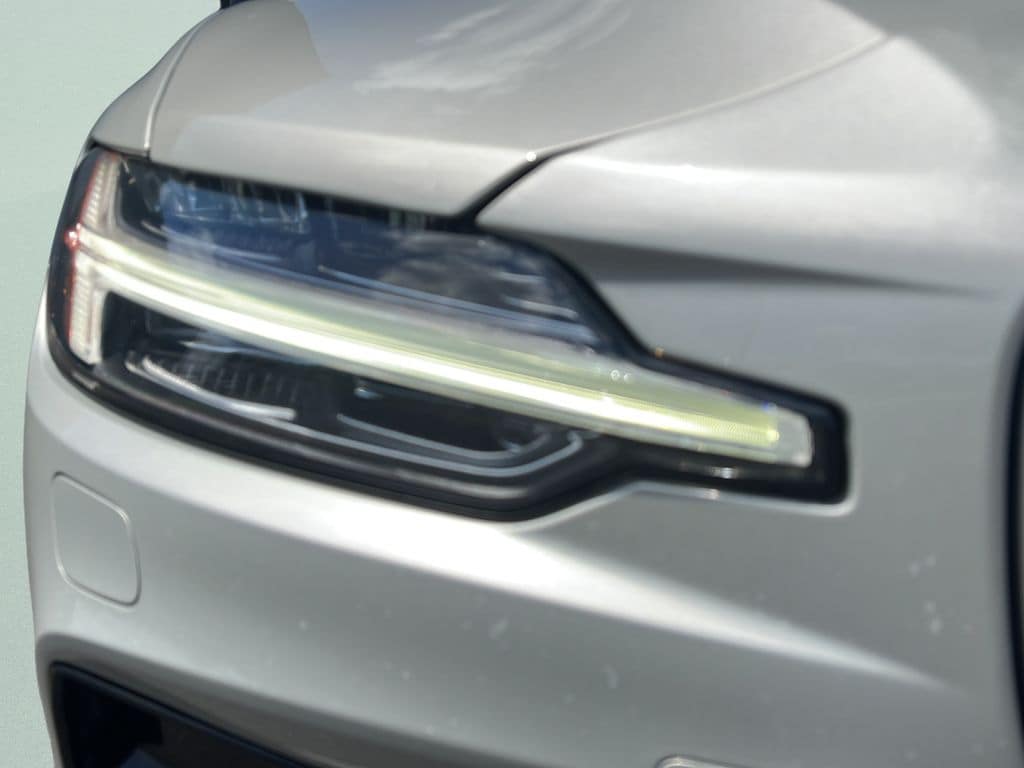 2020 Volvo S60 R-Design - Photo 23