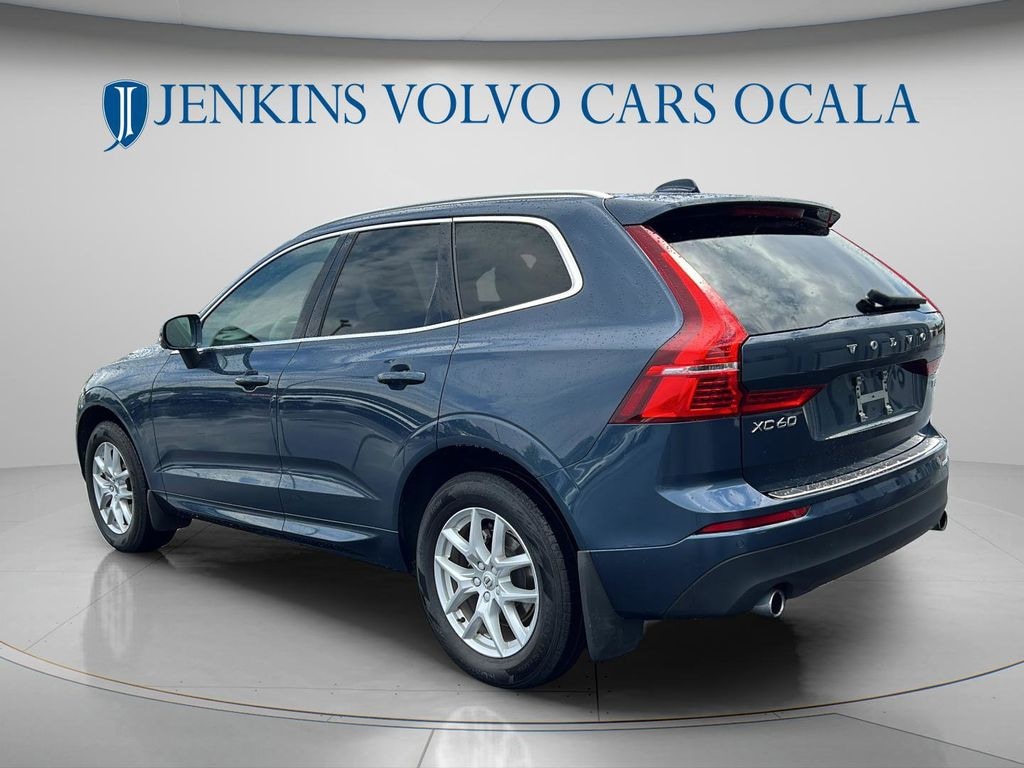Used 2020 Volvo XC60 T5 Momentum SUV