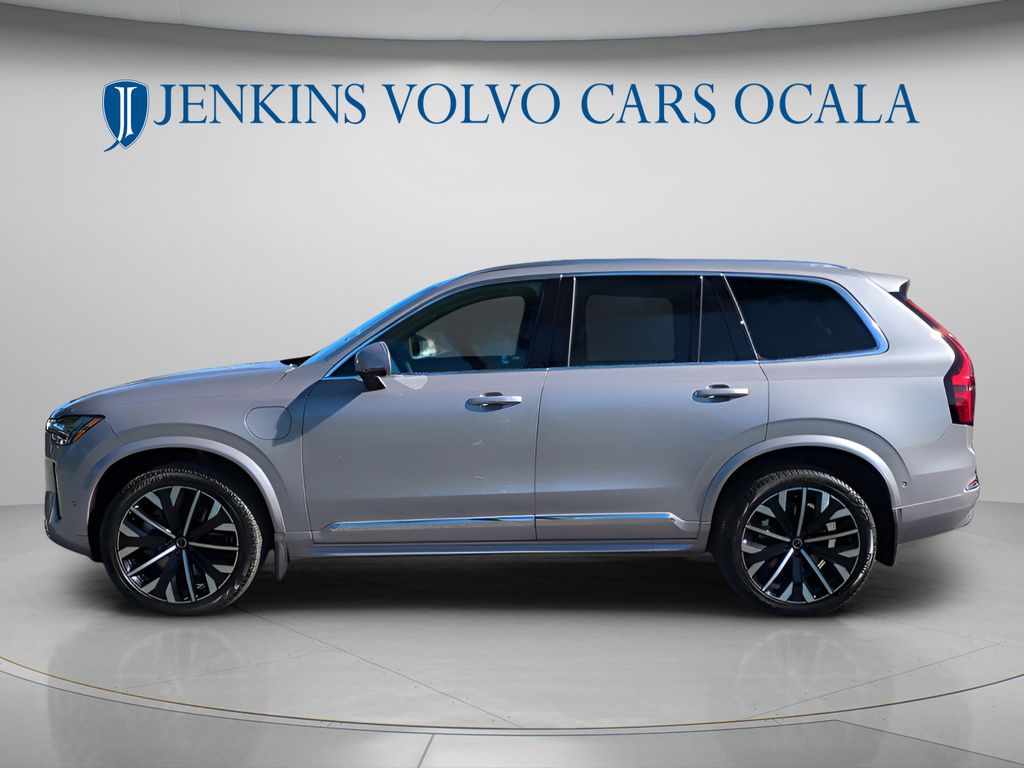 2026 Volvo XC90 Plus - Photo 7