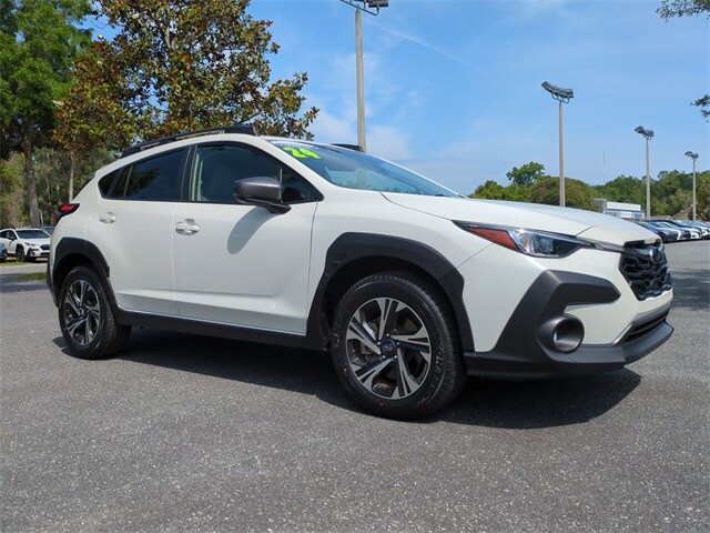 2024 Subaru Crosstrek Premium photo 2