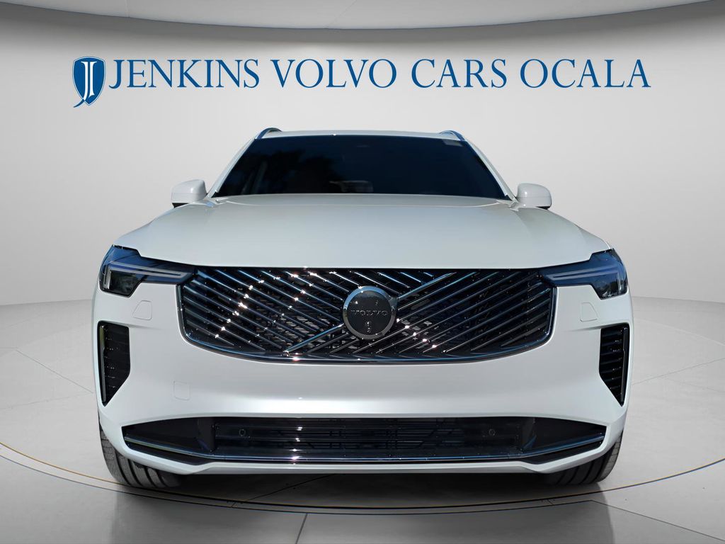 2026 Volvo XC90 Plus - Photo 9
