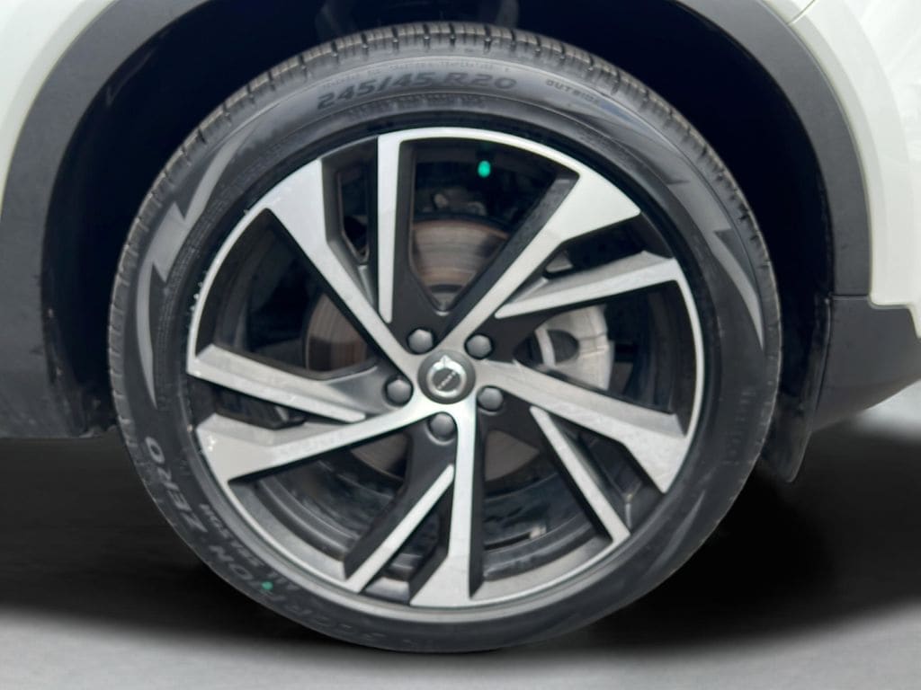 2022 Volvo XC40 R-Design - Photo 10