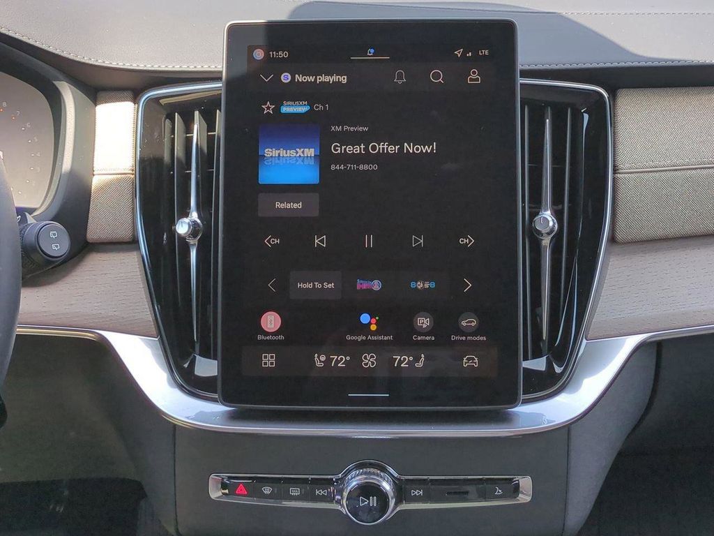 2026 Volvo XC90 Ultra - Photo 16