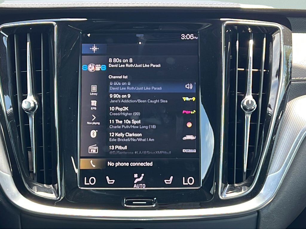 2020 Volvo S60 R-Design - Photo 13