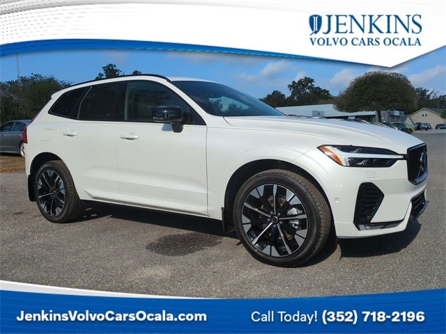 2026 Volvo XC60 Plus's photo