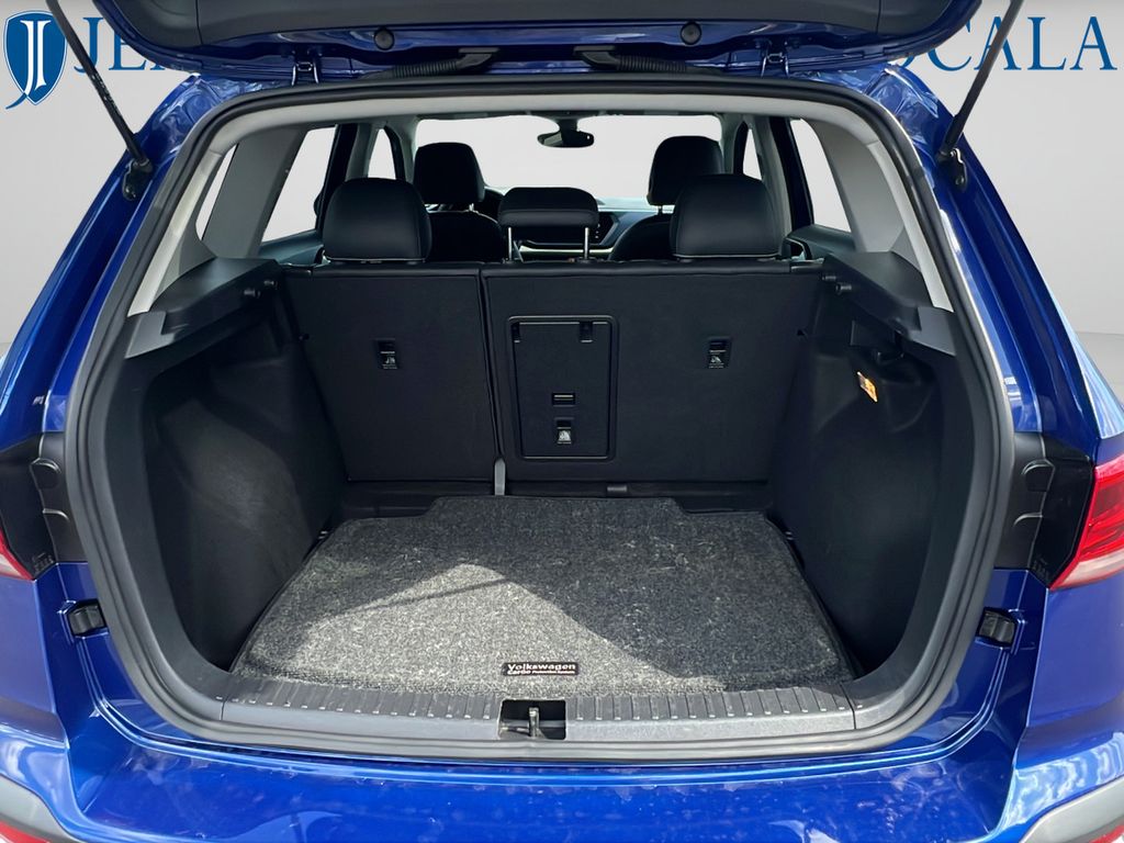 2022 Volkswagen Taos SE - Photo 12