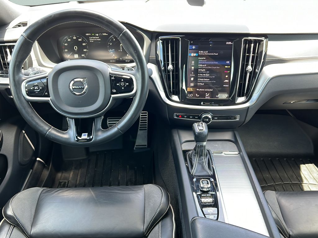 2020 Volvo S60 R-Design - Photo 10