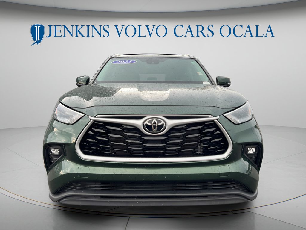 2023 Toyota Highlander XLE - Photo 8