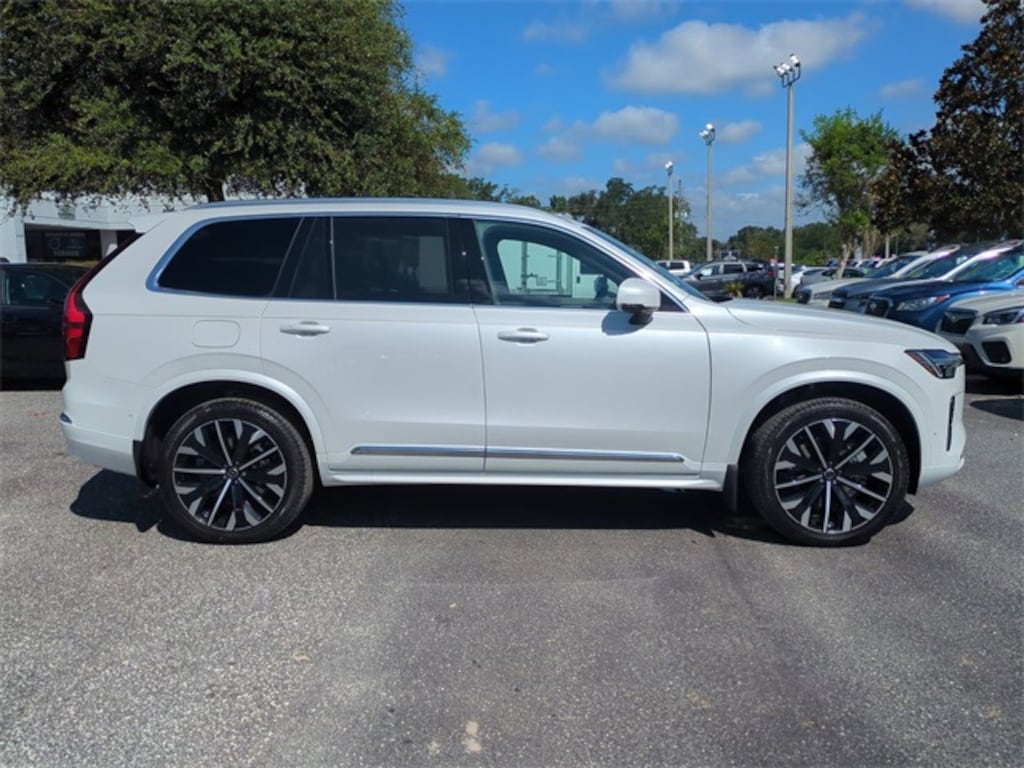 New 2026 Volvo XC90 plug-in hybrid T8 Plus 7-Seater SUV