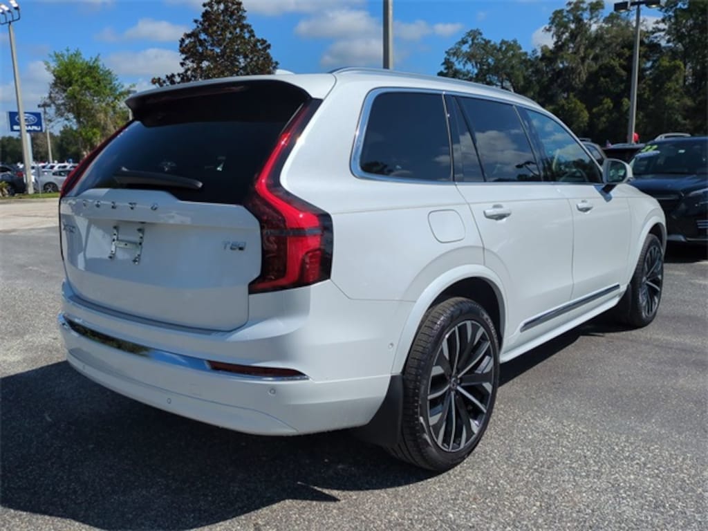 New 2026 Volvo XC90 plug-in hybrid T8 Plus 7-Seater SUV