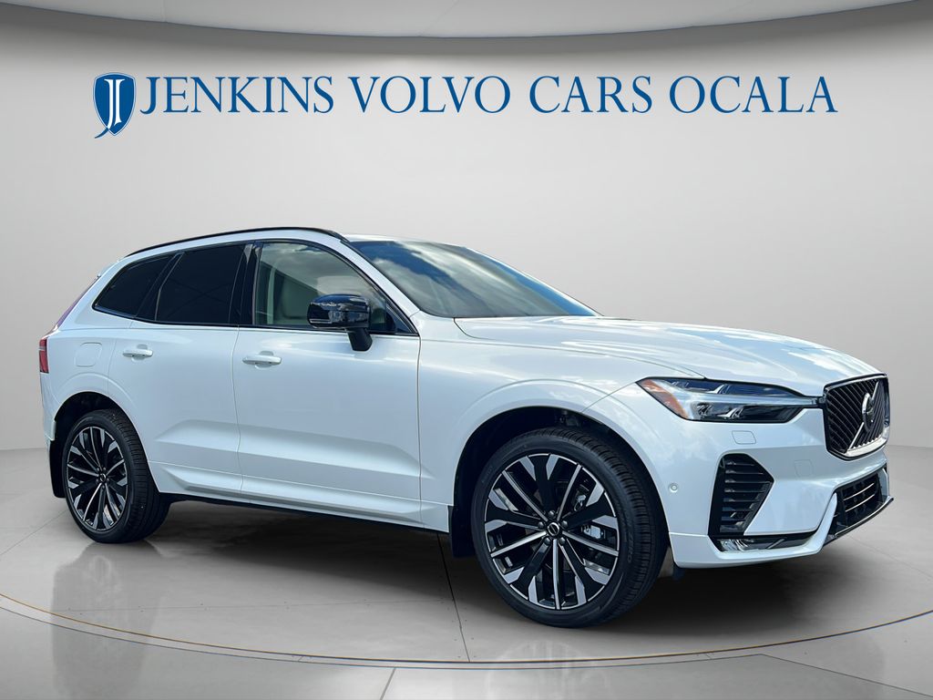 2026 Volvo XC60 B5 Ultra