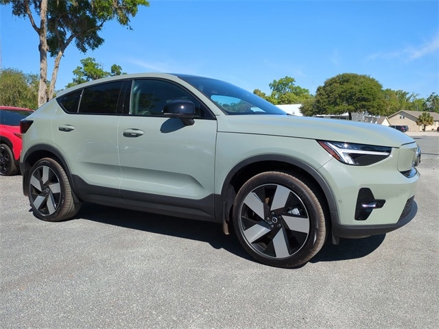 Used 2024 Volvo C40 Plus with VIN YV4EH3BL8R2105195 for sale in Ocala, FL