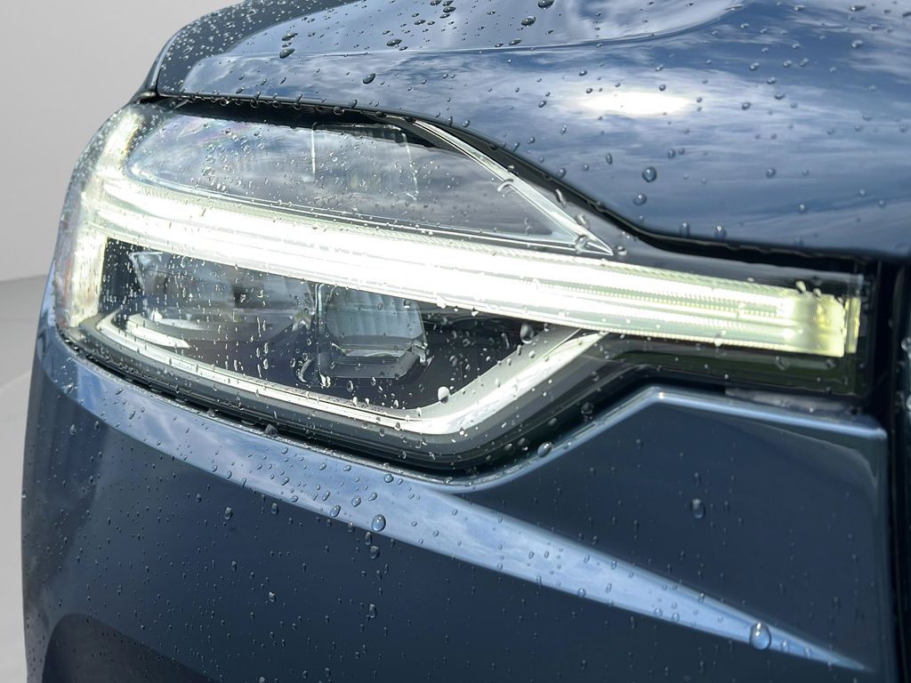 2020 Volvo XC60 Momentum - Photo 25