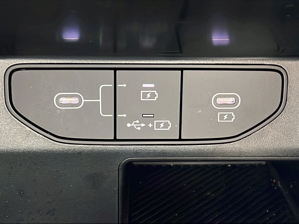 2025 Kia Sorento LX - Photo 20