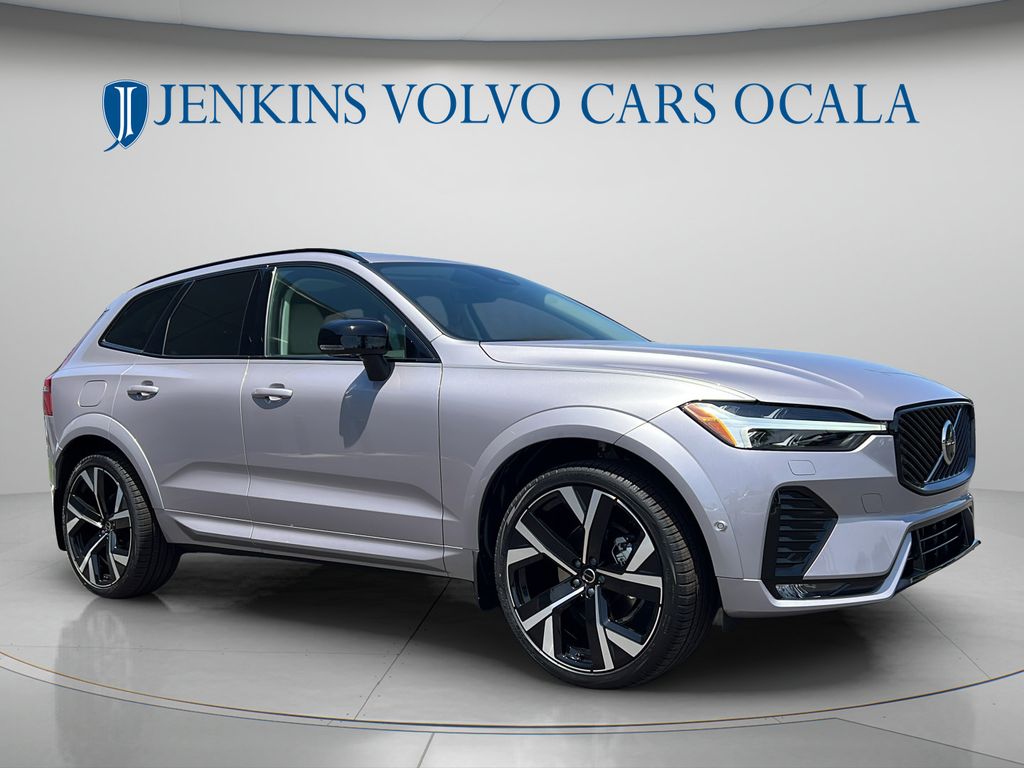 2026 Volvo XC60 B5 Ultra