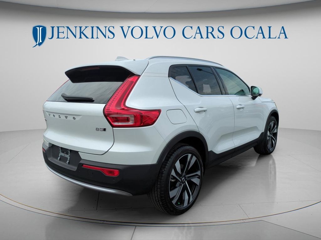 Certified 2024 Volvo XC40 Ultimate SUV