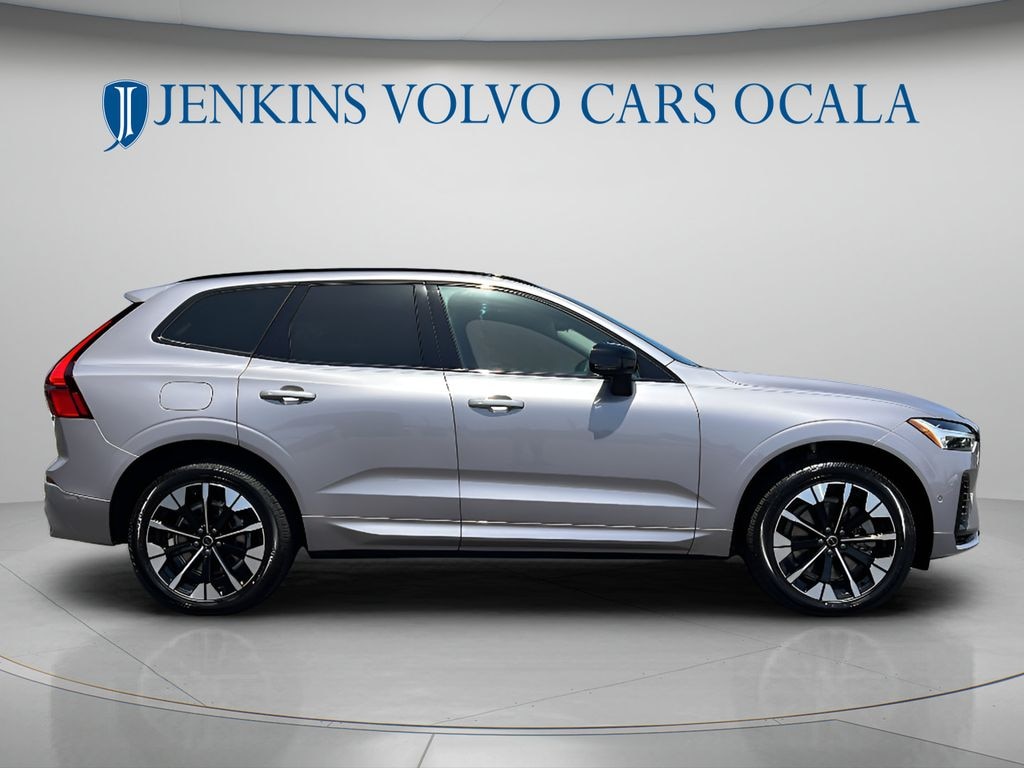 New 2026 Volvo XC60 plug-in hybrid T8 Plus SUV
