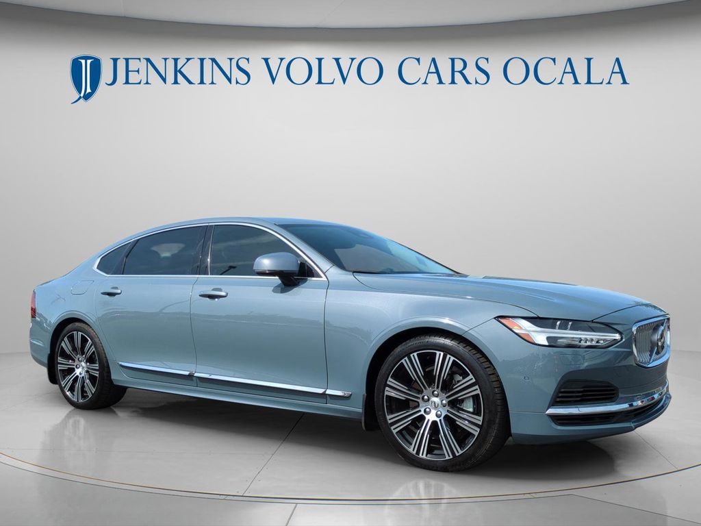 2023 Volvo S90 T8 Recharge Ultimate PHEV AWD's photo