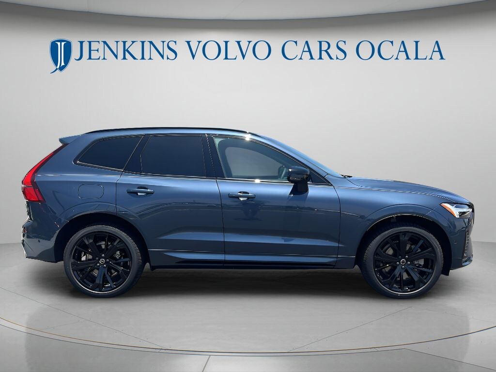New 2026 Volvo XC60 B5 Ultra Black Edition SUV