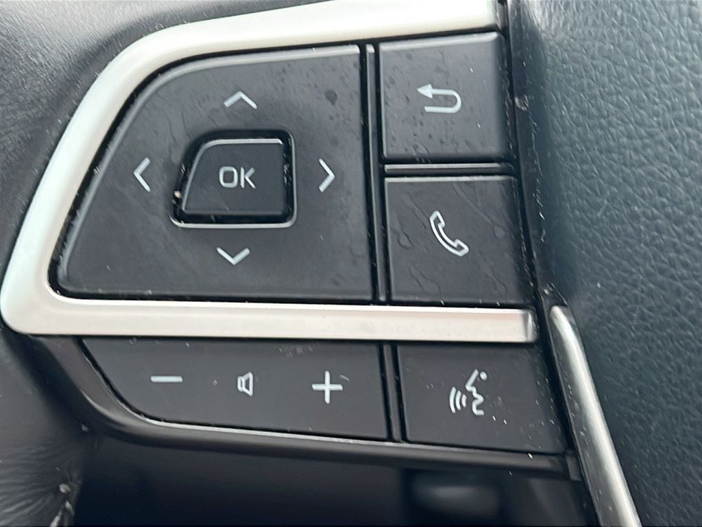 2023 Toyota Highlander XLE - Photo 20
