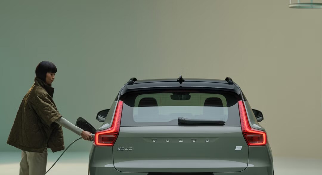 volvo-charging-xc40.png