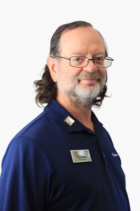 Staff member Wesley Pollock from ID_96c7862da124