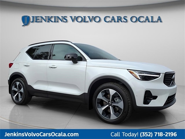 2026 Volvo XC40 Plus