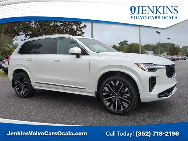 2026 Volvo XC90 Plus's photo