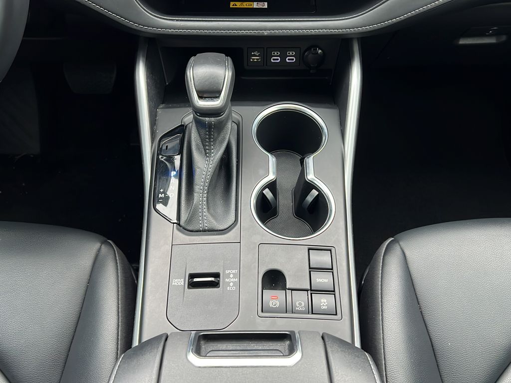 2023 Toyota Highlander XLE - Photo 15