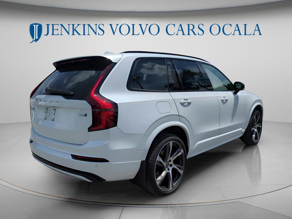 2026 Volvo XC90 Ultra - Photo 4