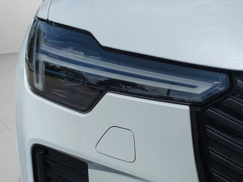 2026 Volvo XC90 Ultra - Photo 10