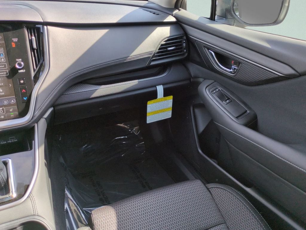 2025 Subaru Outback Premium - Photo 13