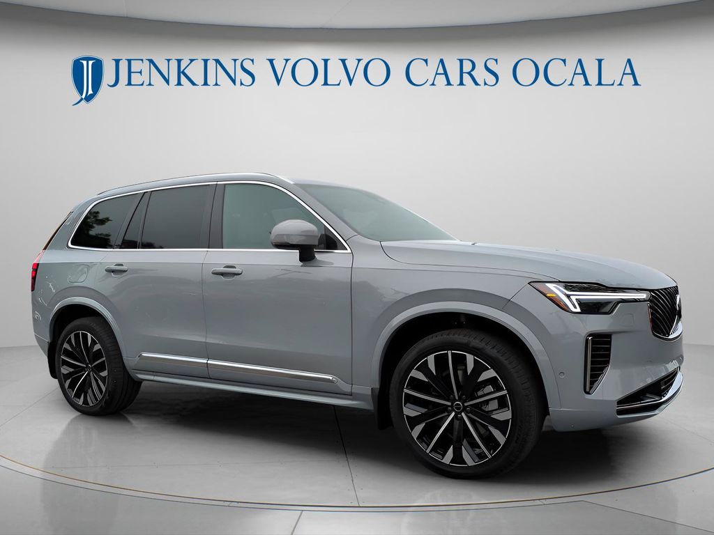 2026 Volvo XC90 B6 Plus 7-Seater