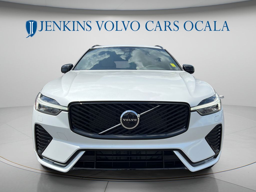 2026 Volvo XC60 Core - Photo 8