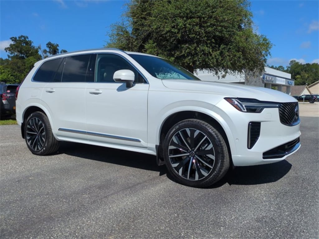 New 2026 Volvo XC90 plug-in hybrid T8 Plus 7-Seater SUV