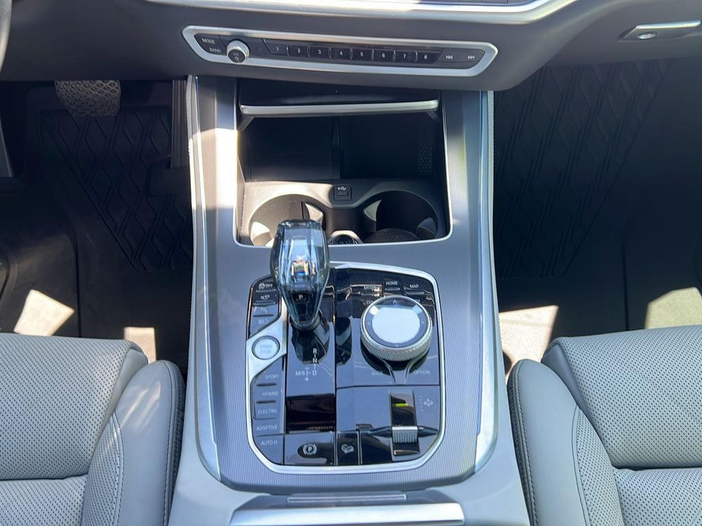 2023 BMW X5 45e - Photo 18